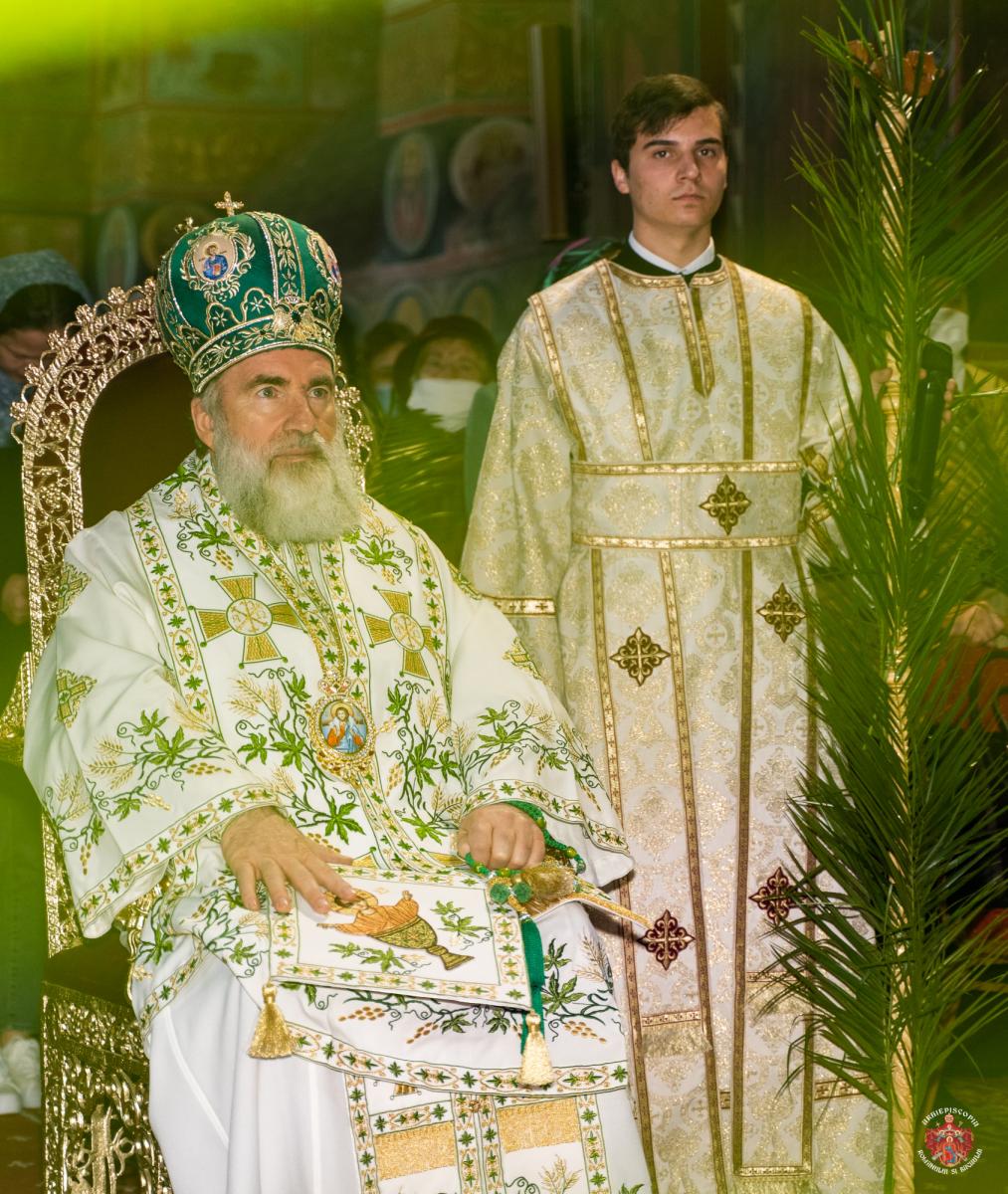 Duminica Floriilor la Catedrala Arhiepiscopală din Roman