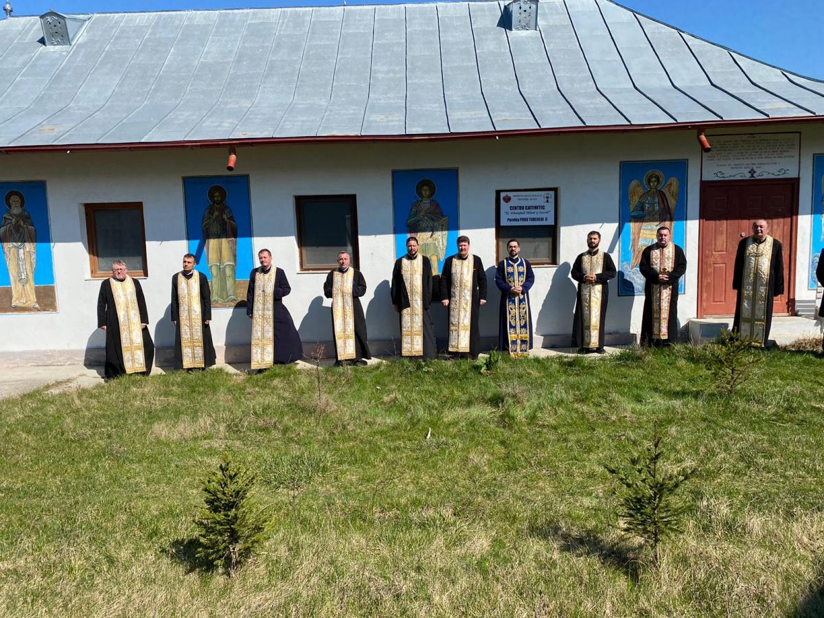 Sfințire de centru catehetic în Protopopiatul Sascut