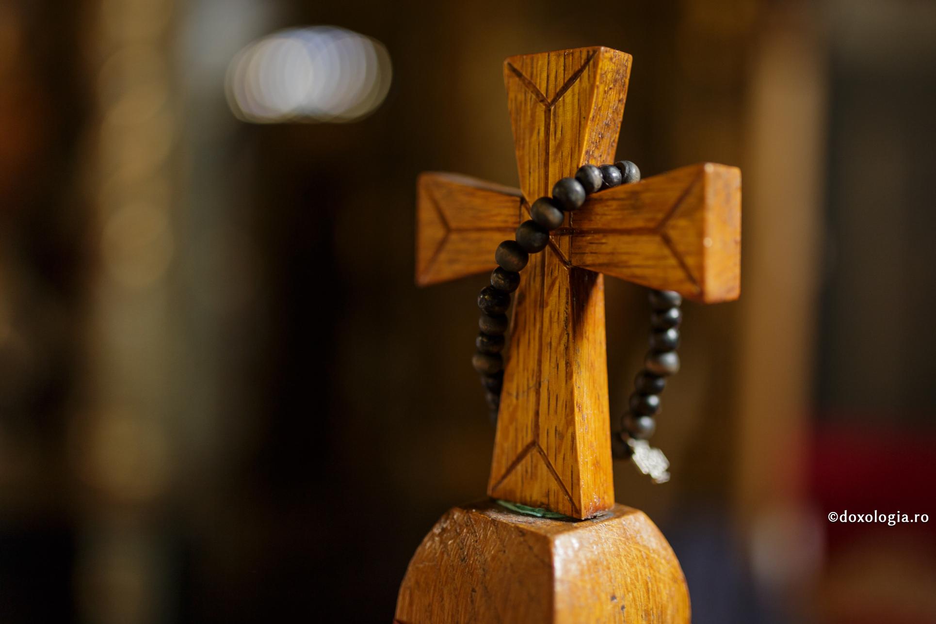 Calităţile de care este trebuinţă pentru îndumnezeire – Arhimandritul Gheorghe de la Mănăstirea Grigoriou, Athos