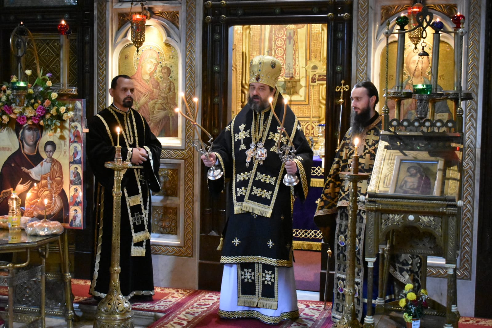 Noul stareț al Mănăstirii „Sfinții Trei Ierarhi”, hirotesit duhovnic