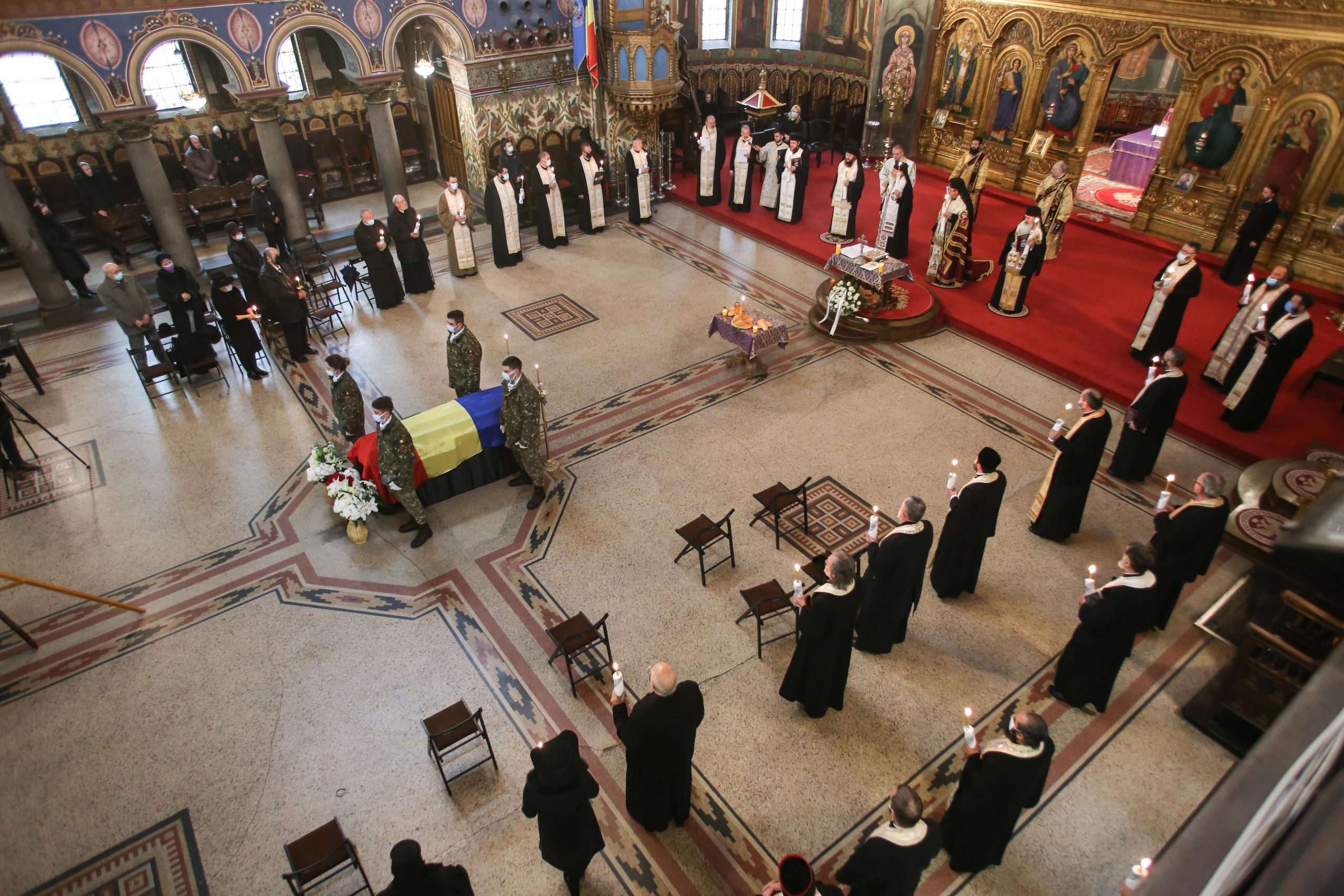 Ultimul drum pământesc pentru părintele profesor Ioan Ică Senior