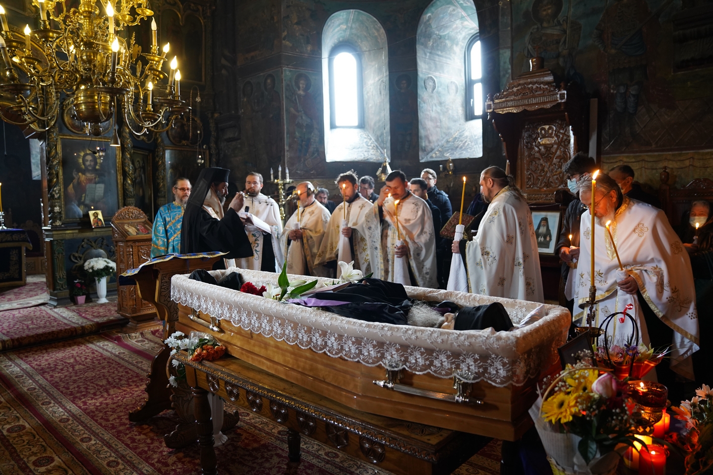 Slujba înmormântării părintelui protosinghel Nifon - „omul cel odihnitor”
