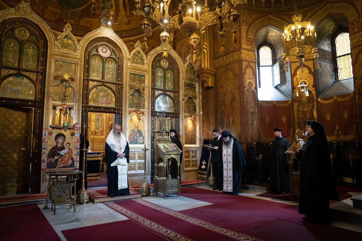 IPS Mitropolit Teofan, către noul stareț Elisei Nedescu: „Te vei mântui sau îți vei pierde mântuirea împreună cu obștea acestei mănăstiri”