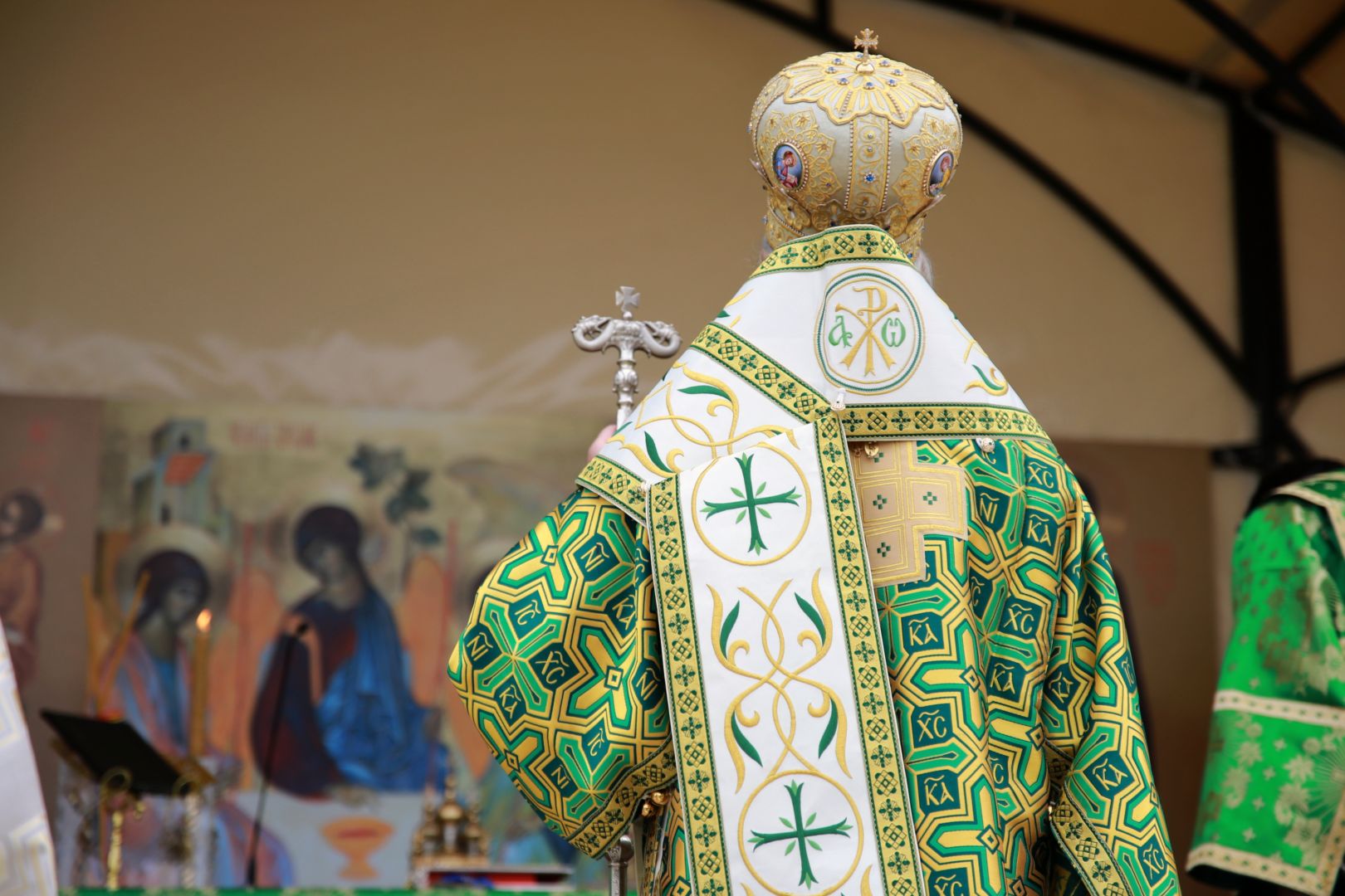 foto: Flavius Popa Părintele Mitropolit Teofan în Duminica Floriilor: „Împărăția cerurilor, Ierusalimul cel Ceresc, se află înăuntrul vostru”