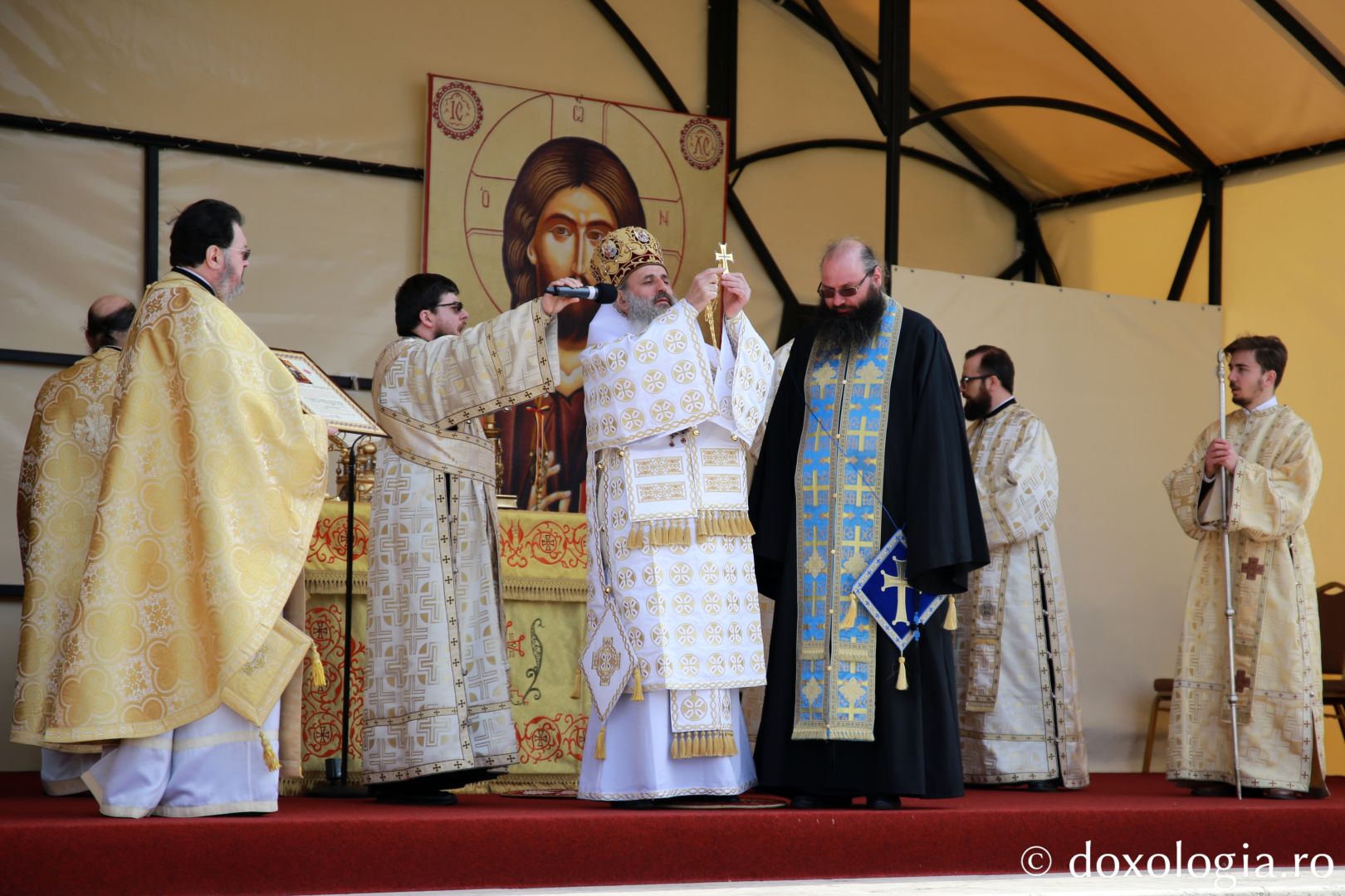 Cuvântul Părintelui Mitropolit Teofan în Duminica Cuvioasei Maria Egipteanca: „Pocăința aduce omului mulțumire sufletească”