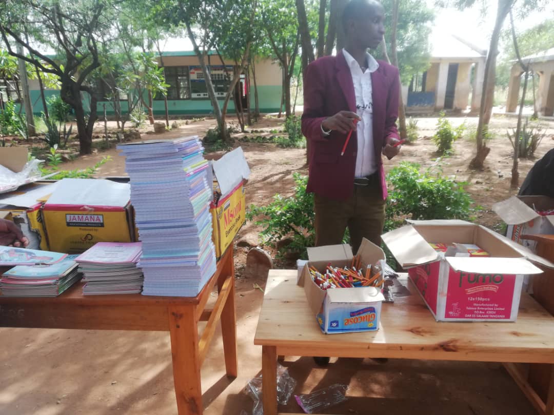 Kitisi – satul cu cei mai săraci copii Kitisi – satul cu cei mai săraci copii