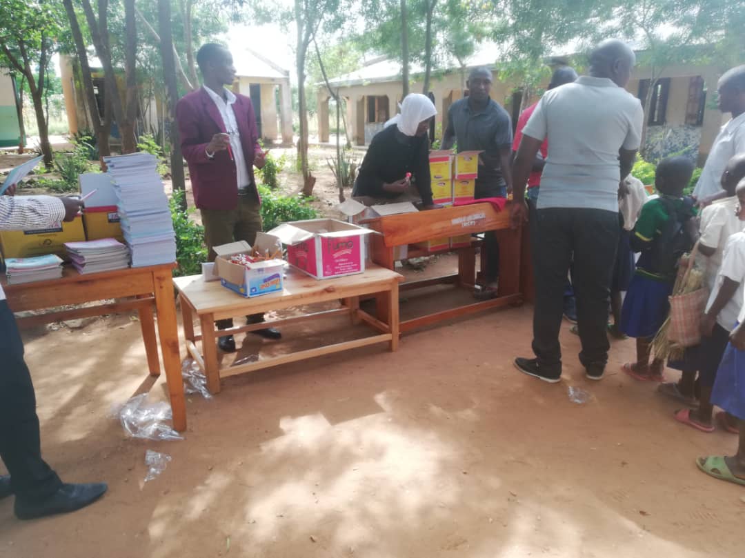 Kitisi – satul cu cei mai săraci copii Kitisi – satul cu cei mai săraci copii