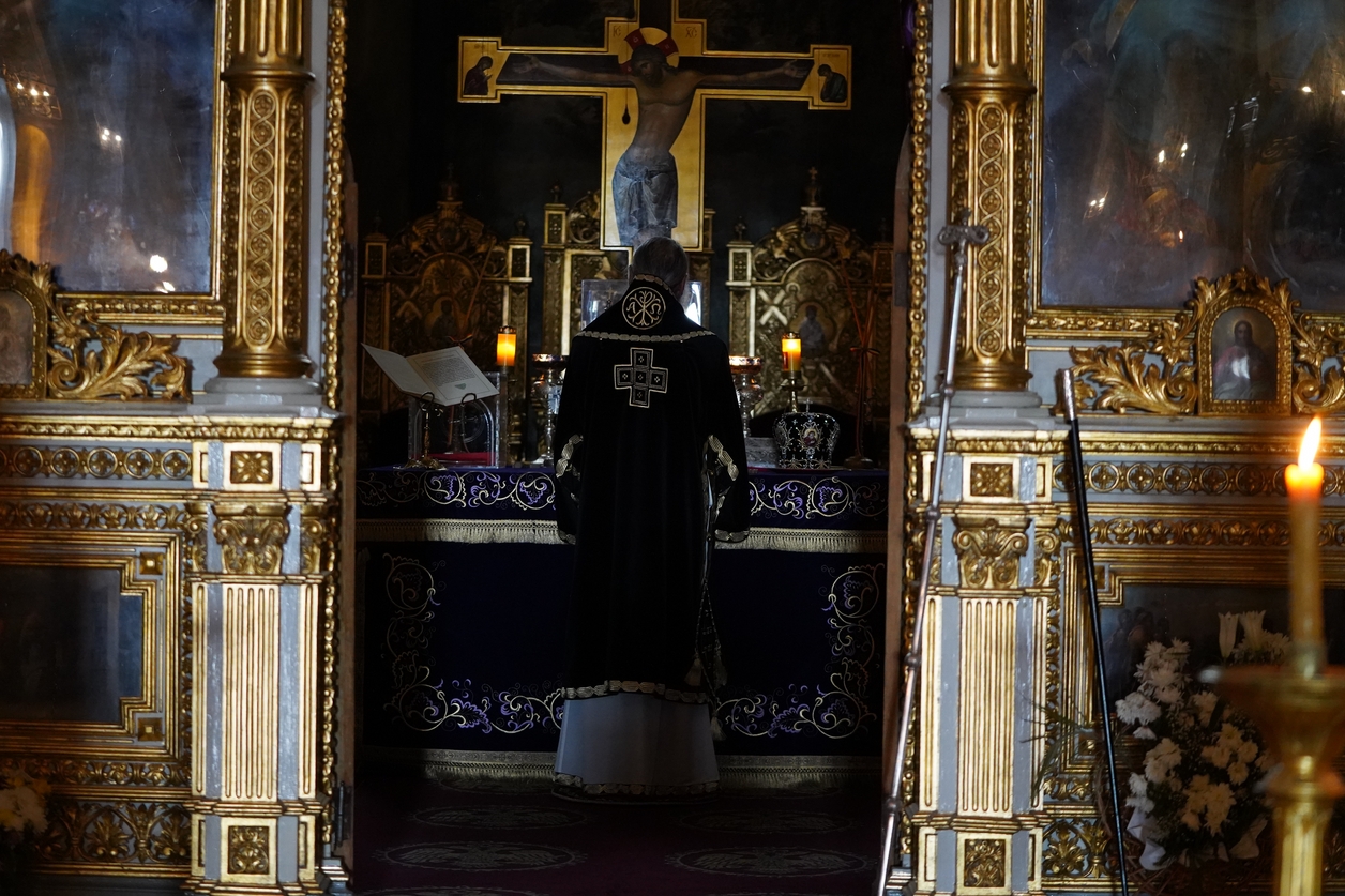 IPS Părinte Mitropolit Teofan le-a vorbit credincioșilor ieșeni despre duhul grijii de multe