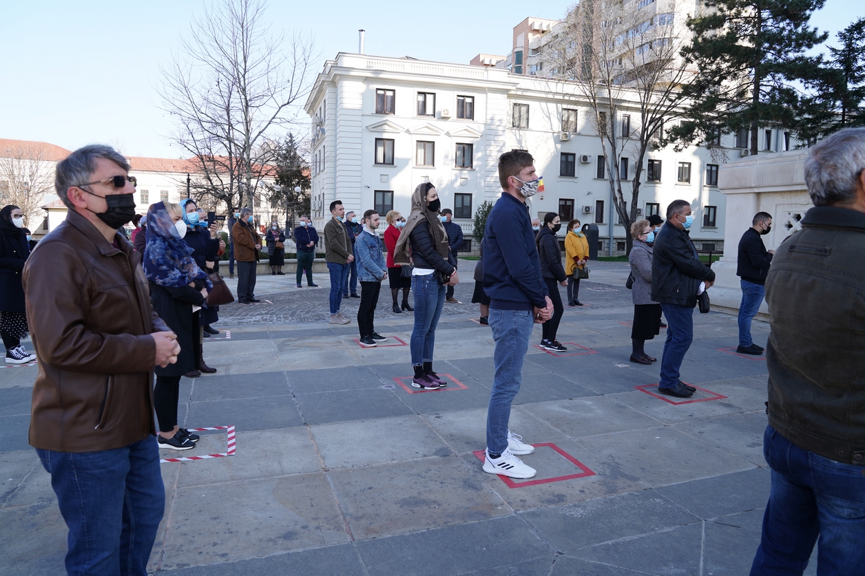 Foto: Constantin Comici „Împărăția lui Dumnezeu cu stăruință multă se dobândește”, le-a spus IPS Părinte Mitropolit Teofan credincioșilor ieșeni
