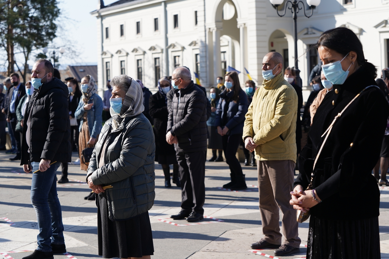 Foto: Constantin Comici „Împărăția lui Dumnezeu cu stăruință multă se dobândește”, le-a spus IPS Părinte Mitropolit Teofan credincioșilor ieșeni