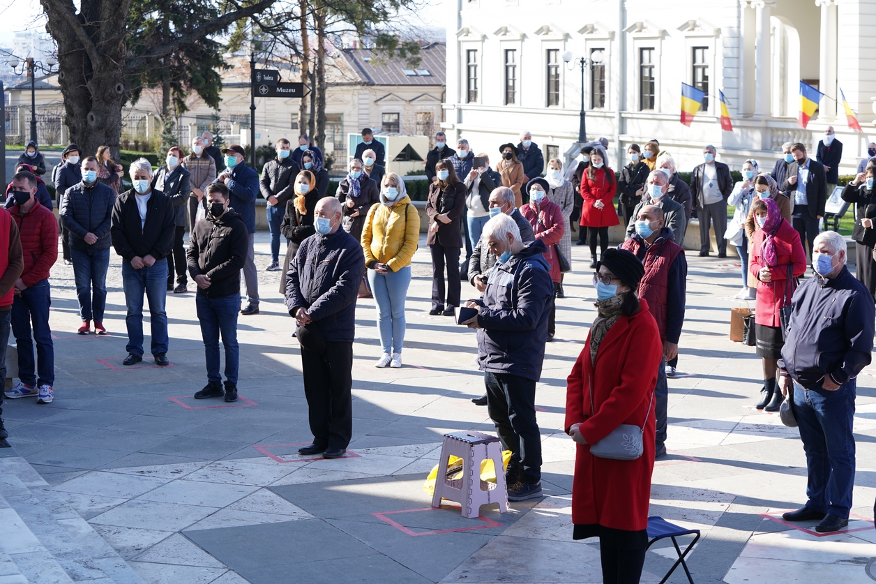 Foto: Constantin Comici „Împărăția lui Dumnezeu cu stăruință multă se dobândește”, le-a spus IPS Părinte Mitropolit Teofan credincioșilor ieșeni