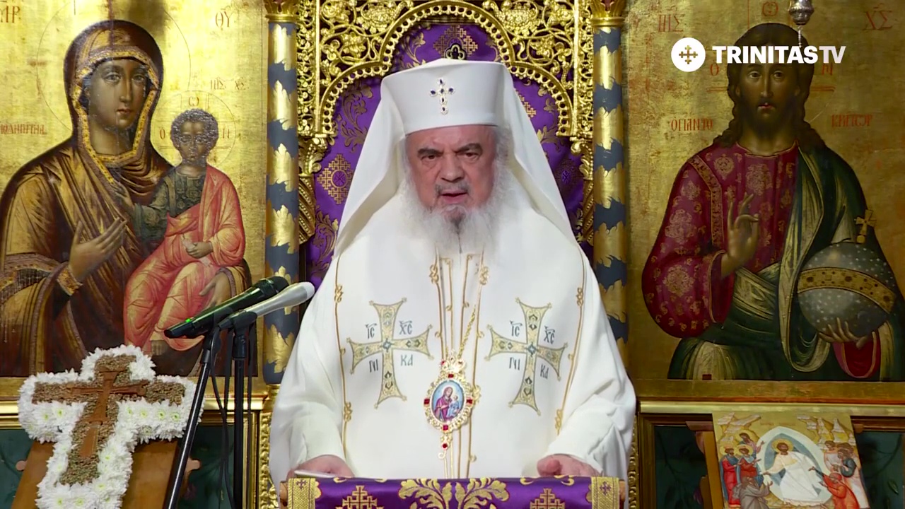 (Video) Părintele Patriarh Daniel în Duminica Sfintei Cruci: „Cu Hristos toate devin ușoare”