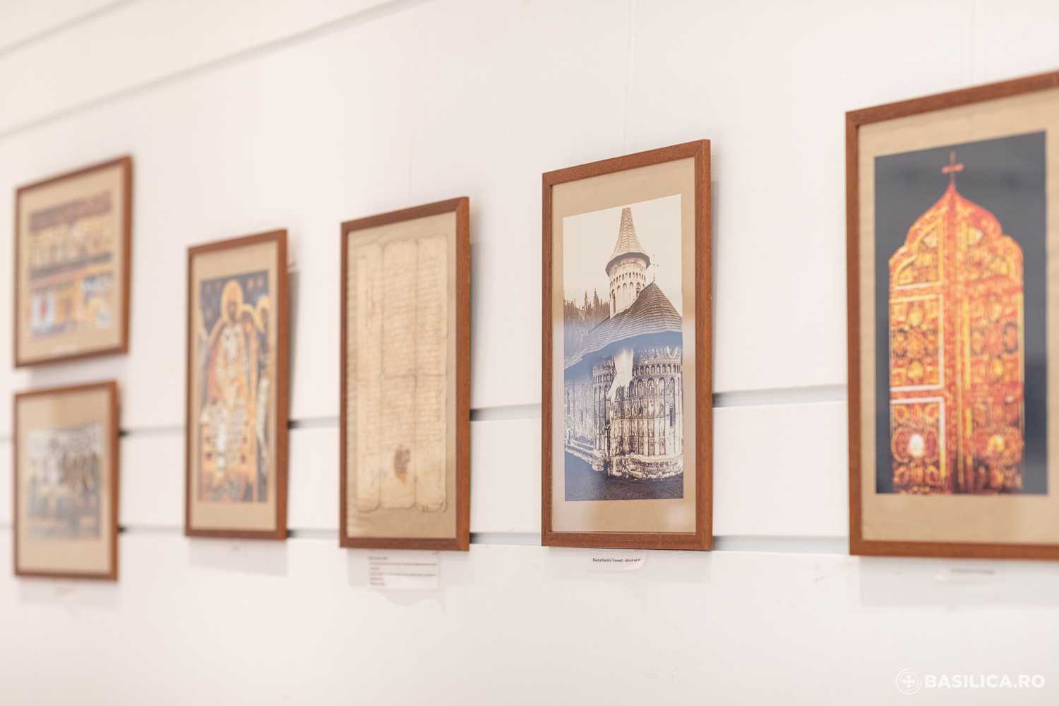 Vernisajul expoziției „Mănăstirea Voroneț, 533 de ani de la înființare, 30 de ani de la redeschidere”