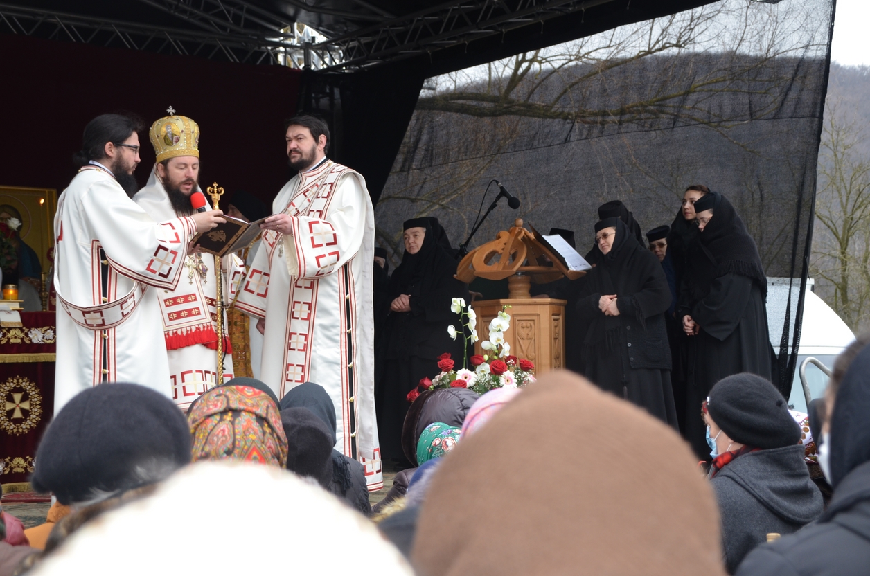 Mănăstirea Pătrăuți, reînființată după mai bine de 200 de ani