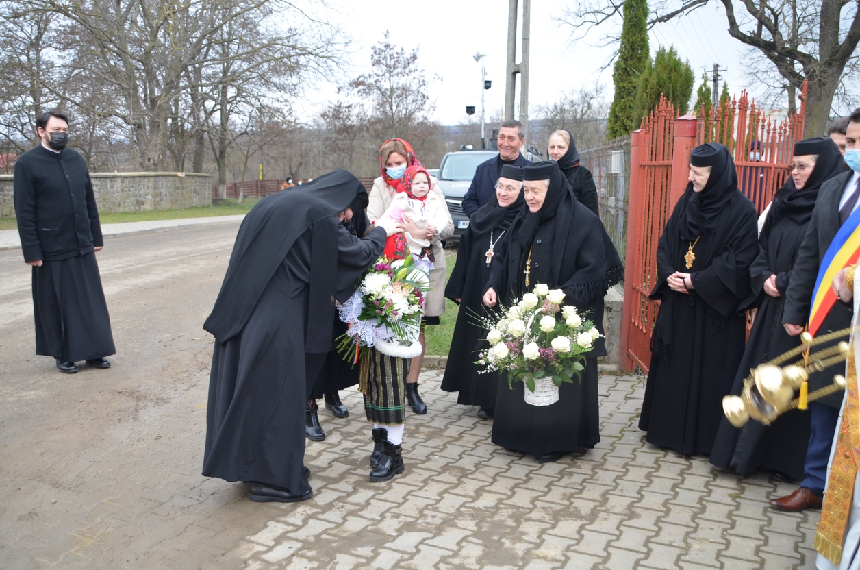 Mănăstirea Pătrăuți, reînființată după mai bine de 200 de ani