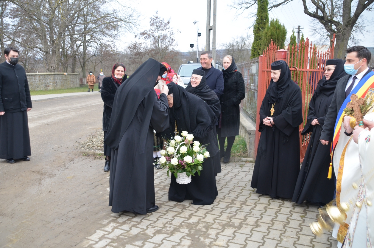 Mănăstirea Pătrăuți, reînființată după mai bine de 200 de ani