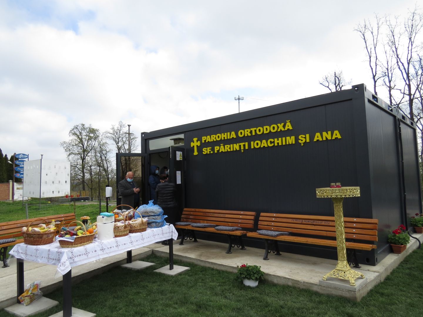 Capela cu hramul „Sfinții Părinți Ioachim și Ana”, din cartierul Moara de Vânt, a fost sfințită și binecuvântată