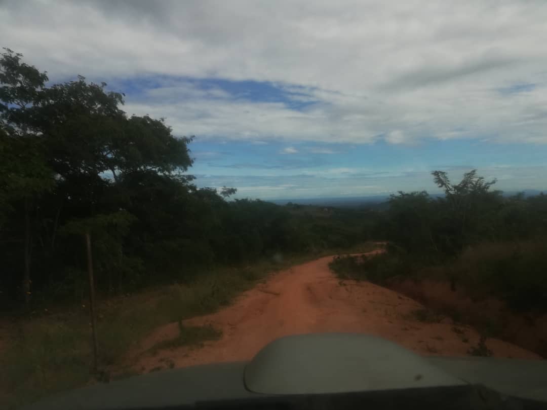 Sfânta Liturghie, pomenirea morților la Igangimale și întâlnire cu cateheții în satul Mkombe