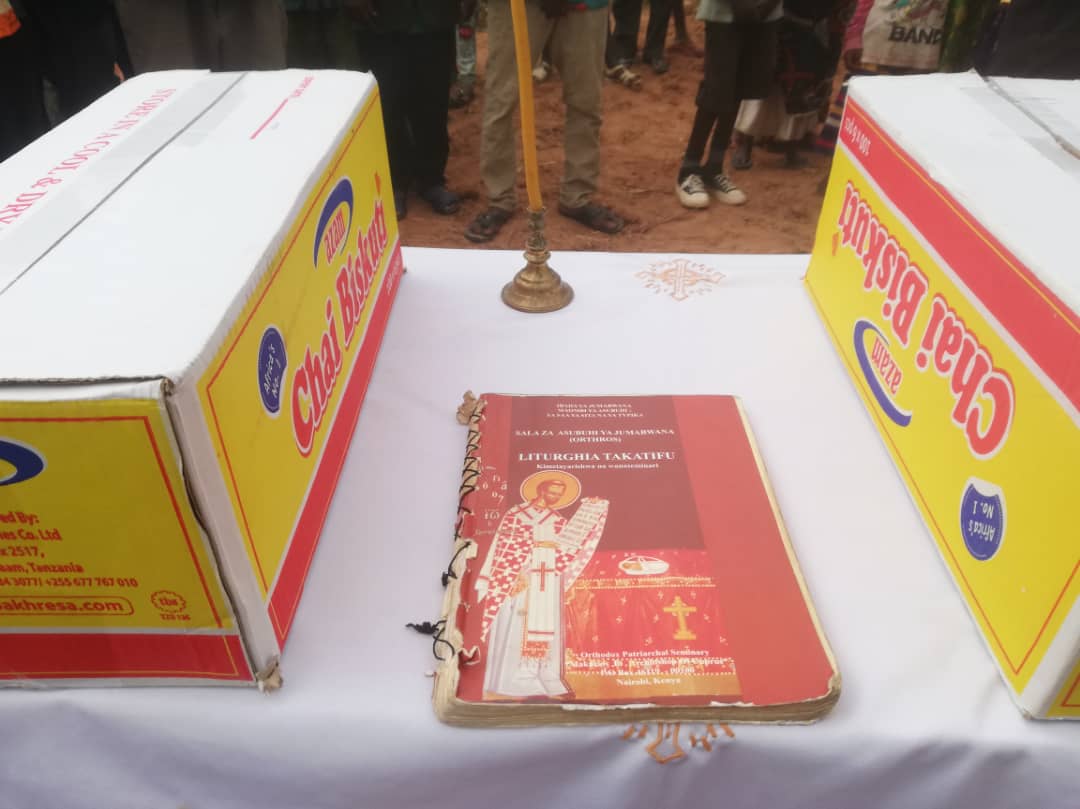 Sfânta Liturghie, pomenirea morților la Igangimale și întâlnire cu cateheții în satul Mkombe