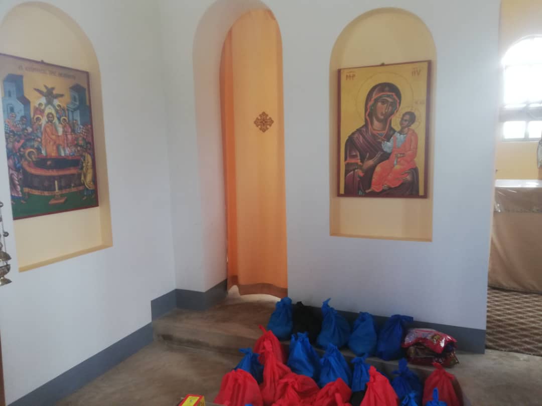 Sfânta Liturghie, pomenirea morților la Igangimale și întâlnire cu cateheții în satul Mkombe