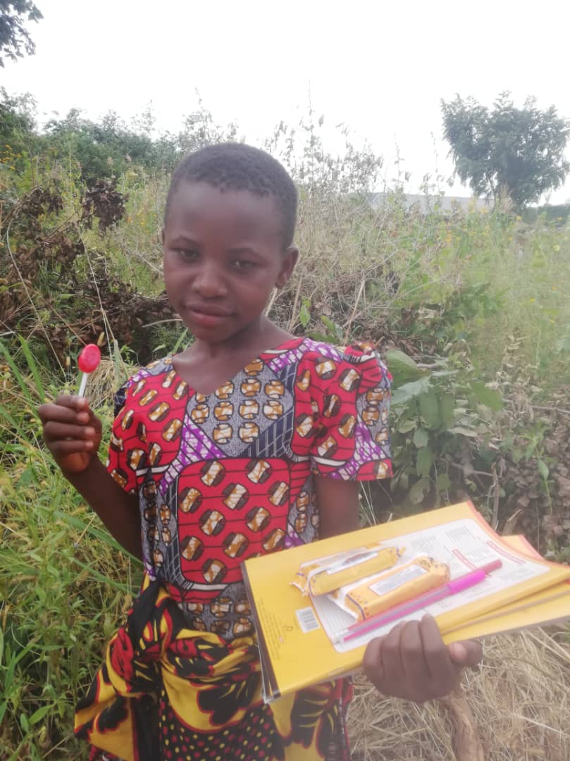 Sfânta Liturghie, pomenirea morților la Igangimale și întâlnire cu cateheții în satul Mkombe