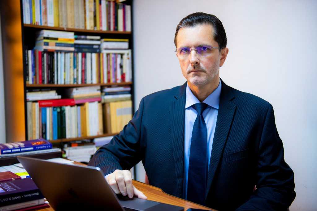 Vasile Bănescu: „S-a decis accesul nestingherit la slujba de Înviere a tuturor creștinilor”