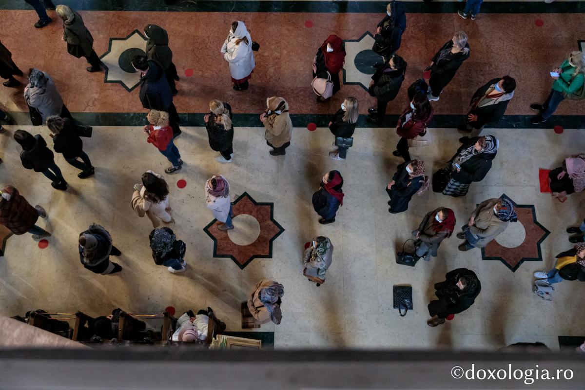 Foto: Oana Nechifor PS Nichifor, la Denia celor 12 Evanghelii: „Hristos nu a căutat o etichetă a lumii”