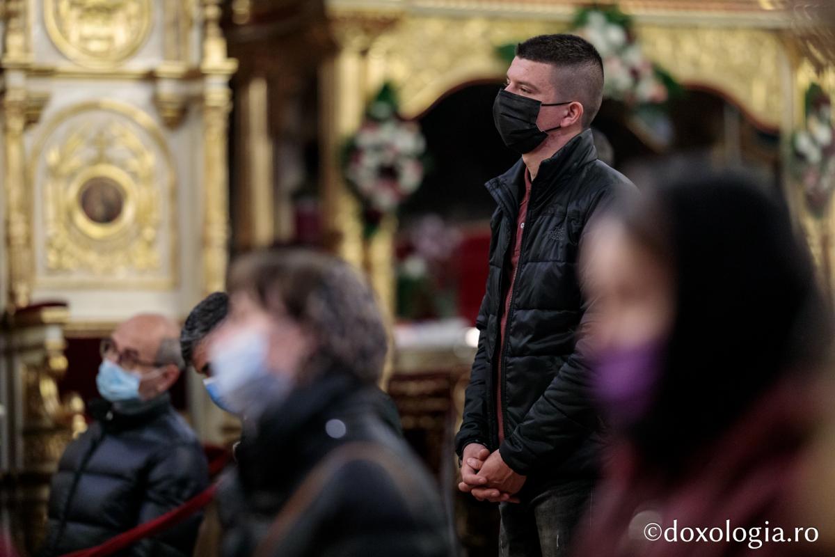 Foto: Oana Nechifor PS Nichifor, la Denia celor 12 Evanghelii: „Hristos nu a căutat o etichetă a lumii”