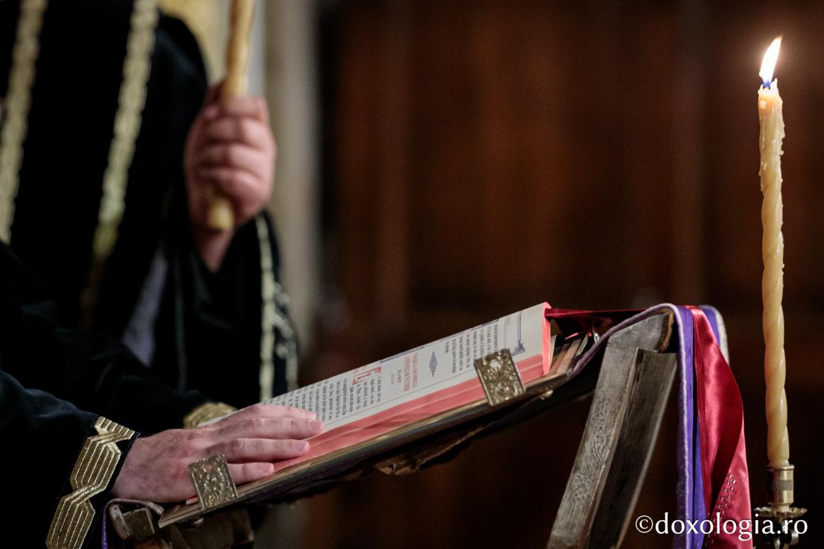 Foto: Oana Nechifor PS Nichifor, la Denia celor 12 Evanghelii: „Hristos nu a căutat o etichetă a lumii”