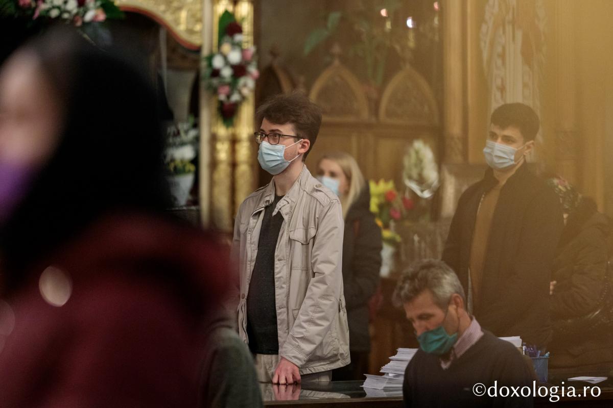 Foto: Oana Nechifor PS Nichifor, la Denia celor 12 Evanghelii: „Hristos nu a căutat o etichetă a lumii”