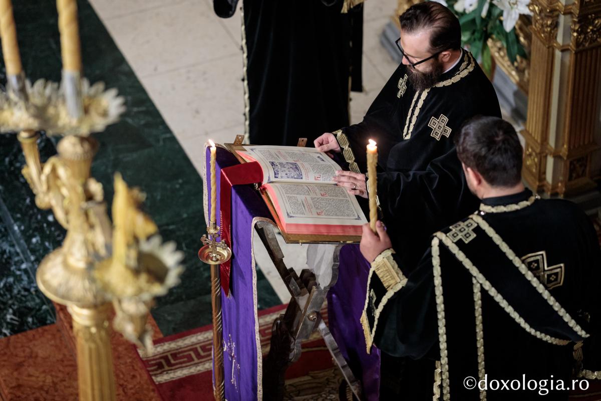 Foto: Oana Nechifor PS Nichifor, la Denia celor 12 Evanghelii: „Hristos nu a căutat o etichetă a lumii”