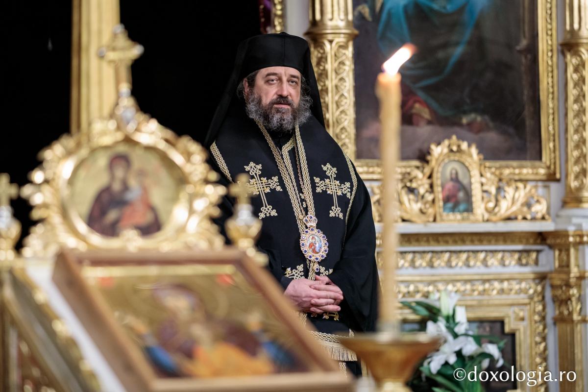 Foto: Oana Nechifor PS Nichifor, la Denia celor 12 Evanghelii: „Hristos nu a căutat o etichetă a lumii”