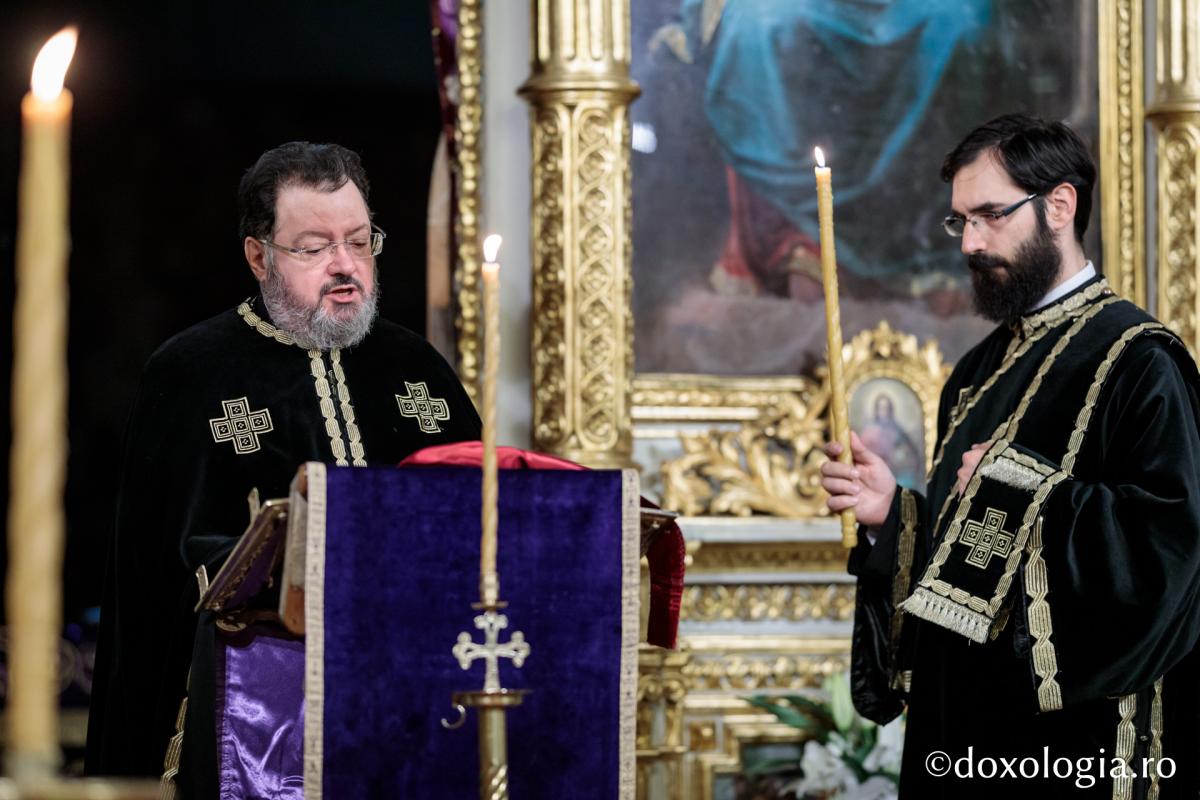 Foto: Oana Nechifor PS Nichifor, la Denia celor 12 Evanghelii: „Hristos nu a căutat o etichetă a lumii”