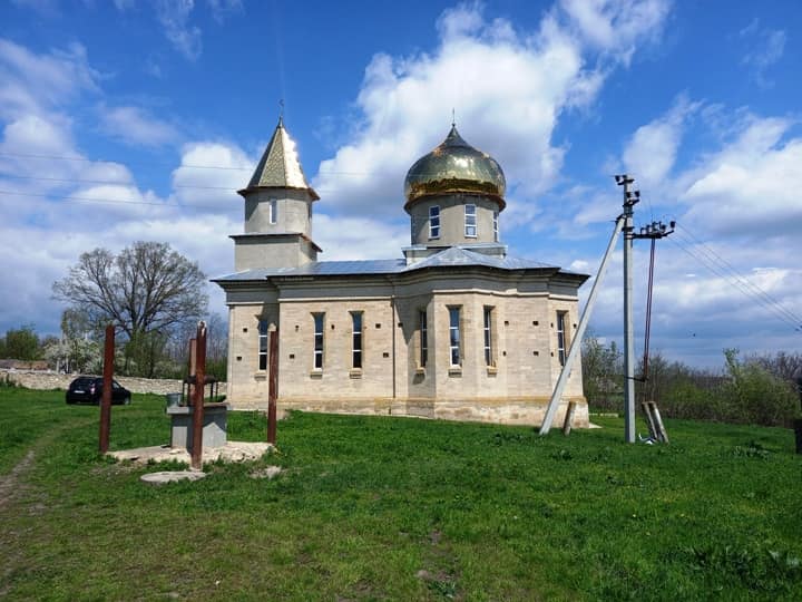 Slujbă arhierească la Mănăstirea Chirilovca - Floreşti