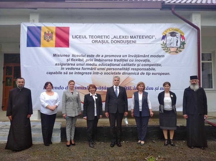 PS Antonie s-a întâlnit cu autorităţile locale din Donduşeni PS Antonie s-a întâlnit cu autorităţile locale din Donduşeni