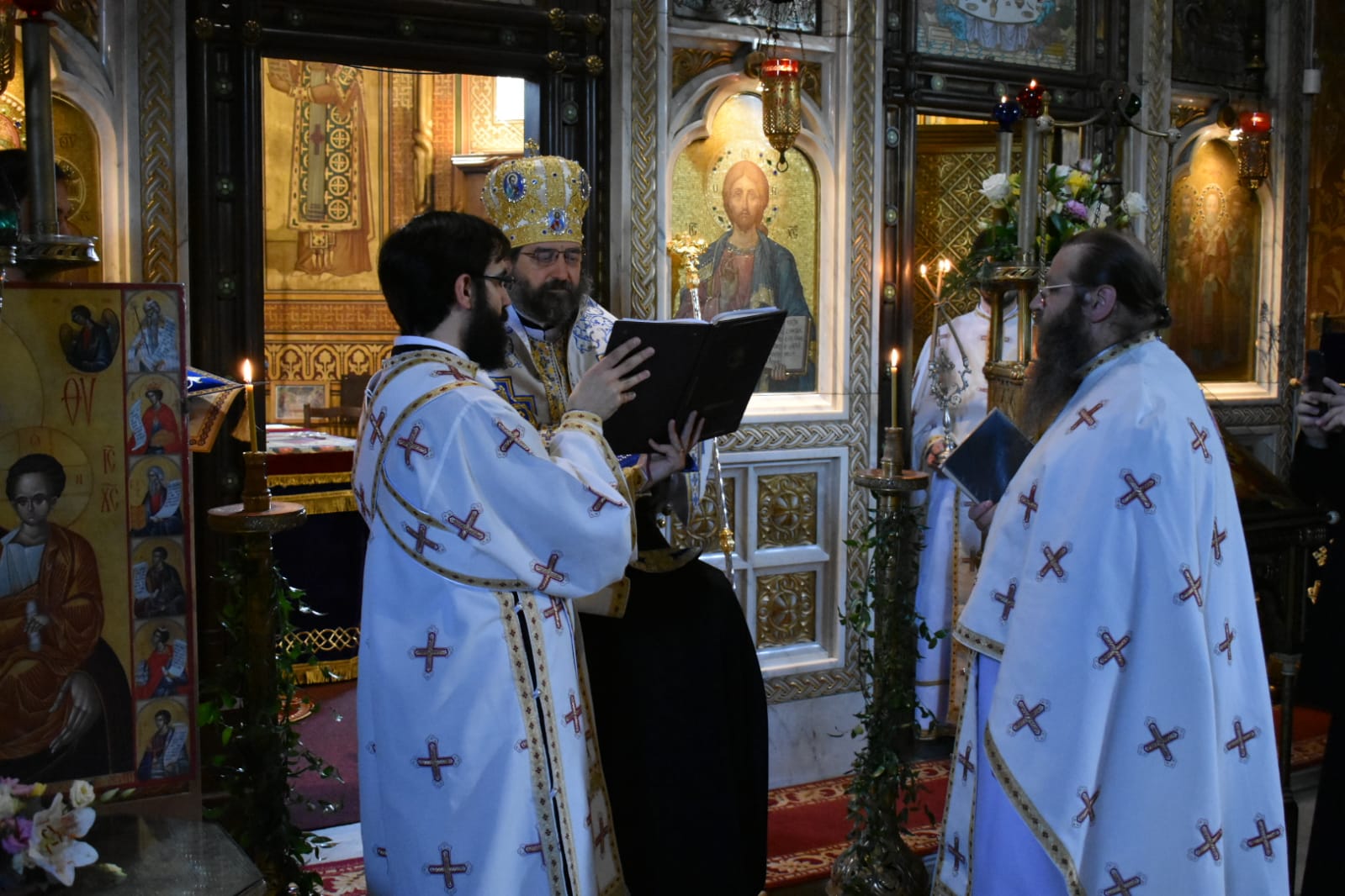 Starețul Mănăstirii „Sfinții Trei Ierarhi” din Iași a fost hirotesit protosinghel