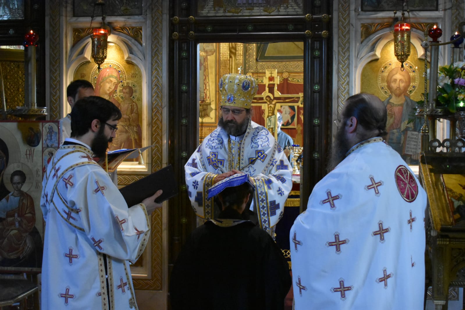 Starețul Mănăstirii „Sfinții Trei Ierarhi” din Iași a fost hirotesit protosinghel