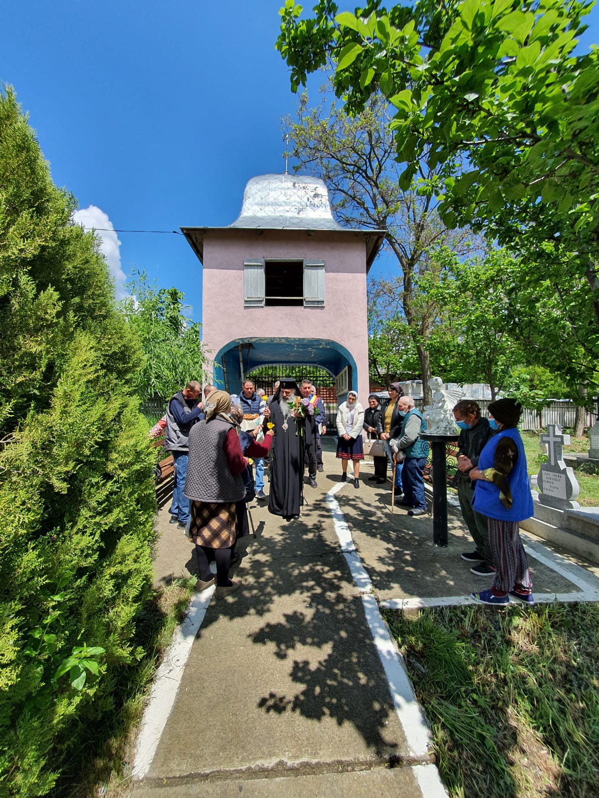 IPS Mitropolit Teofan, prezent la hramul Parohiei Griești