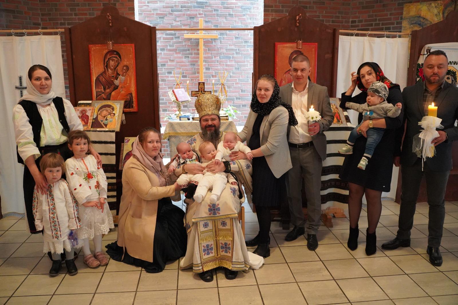 (Foto) Taina Botezului oficiată în Oslo de către Preasfințitul Părinte Macarie