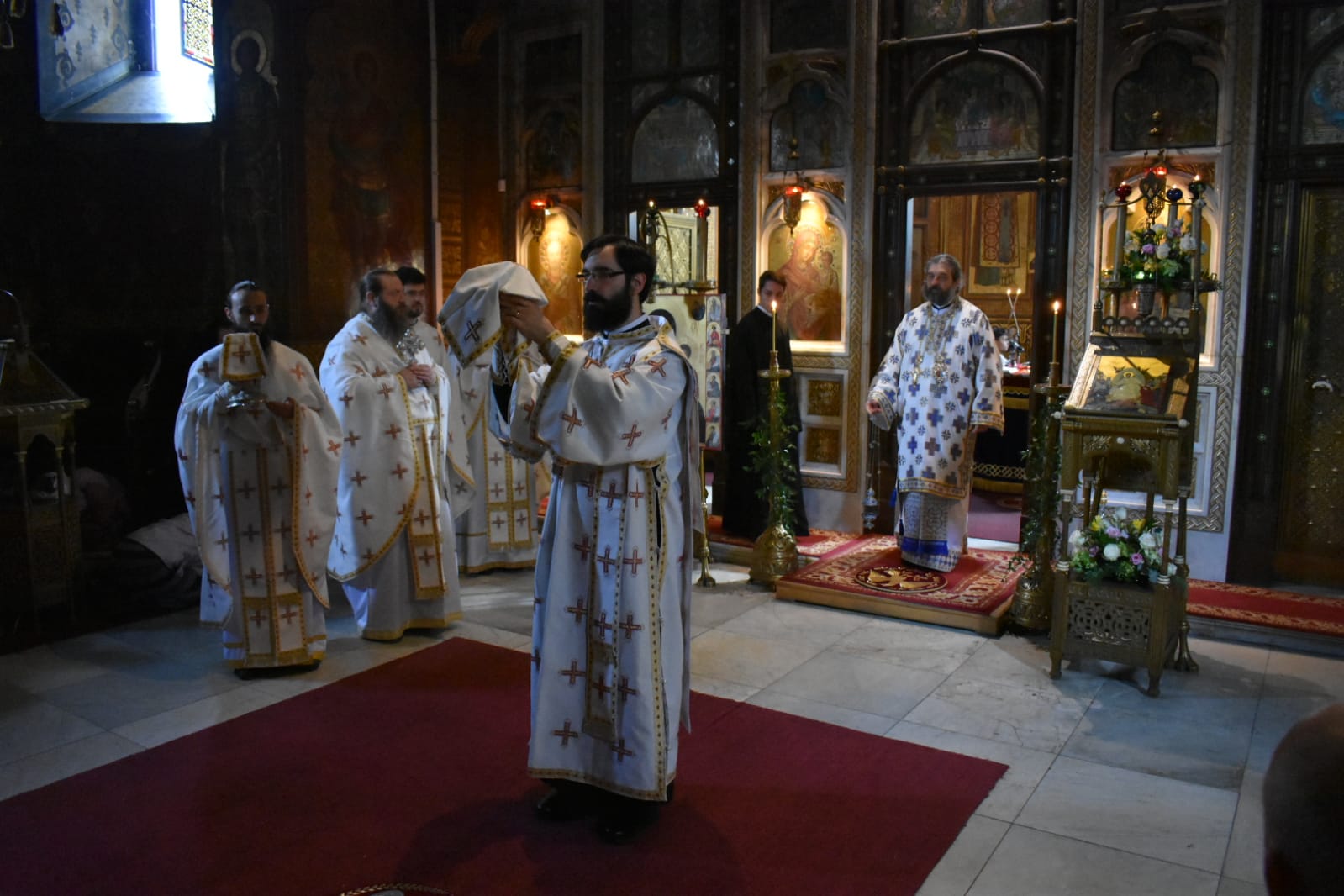 Starețul Mănăstirii „Sfinții Trei Ierarhi” din Iași a fost hirotesit protosinghel