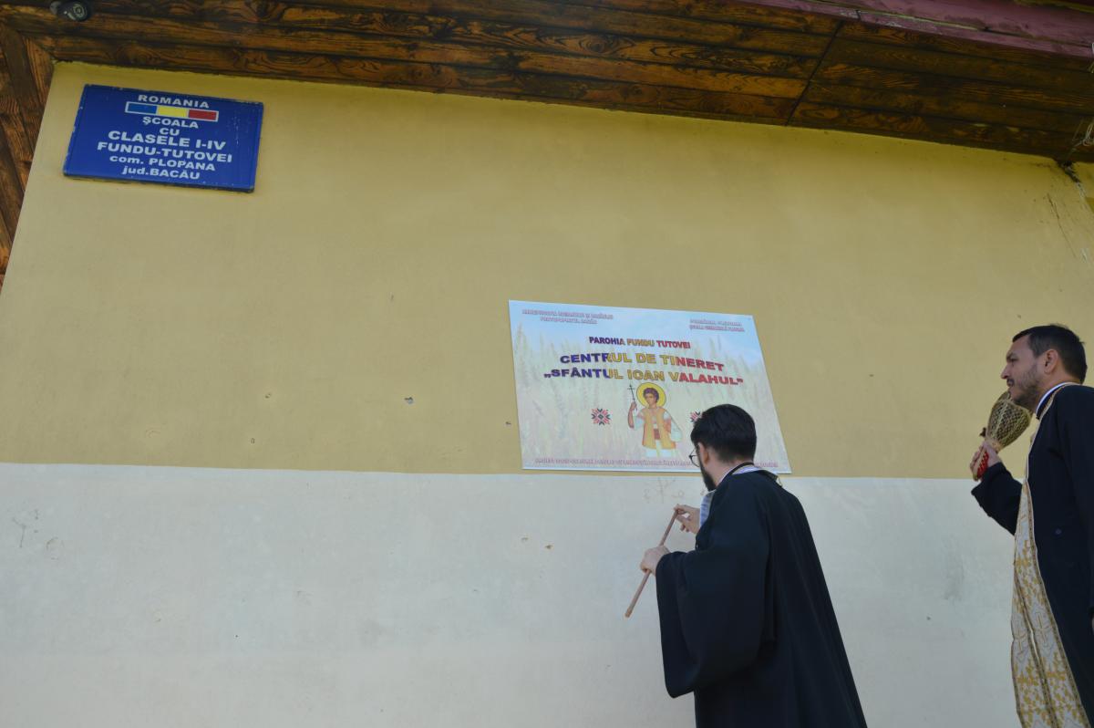 Centrul pentru tineret din Parohia Fundu Tutovei a fost sfinţit