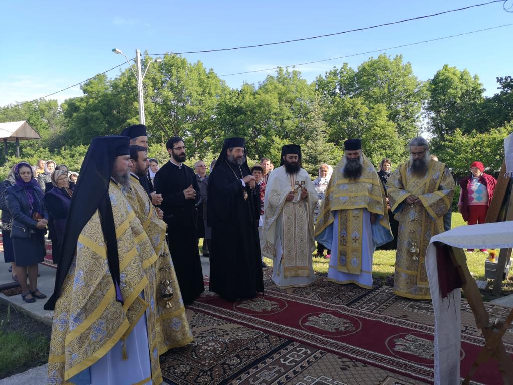 Slujire arhierească la hramul Schitului Băiceni - Neamț