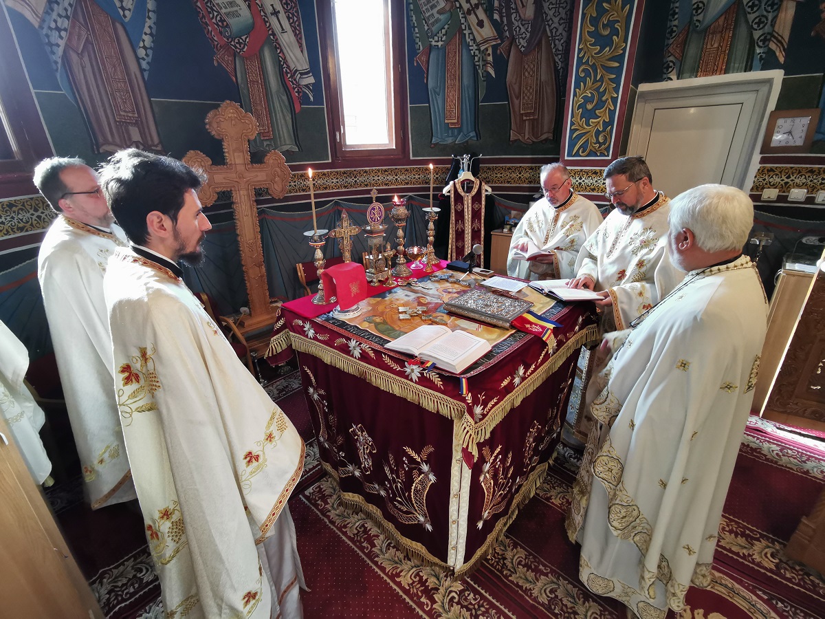 „Credinţă şi atitudine în perioada pandemiei” – tema întâlnirii lunare a preoţilor păşcăneni