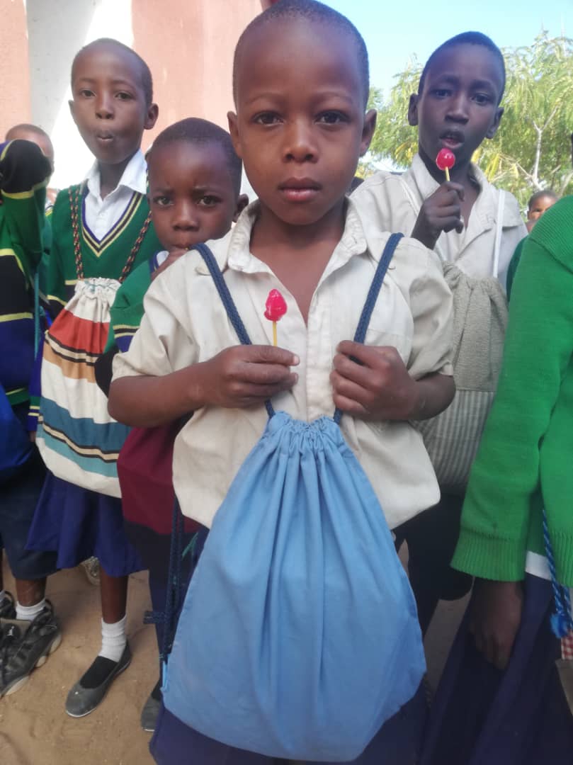 Întâlnire cu profesorii și elevii Școlii Generale din satul Mkoga