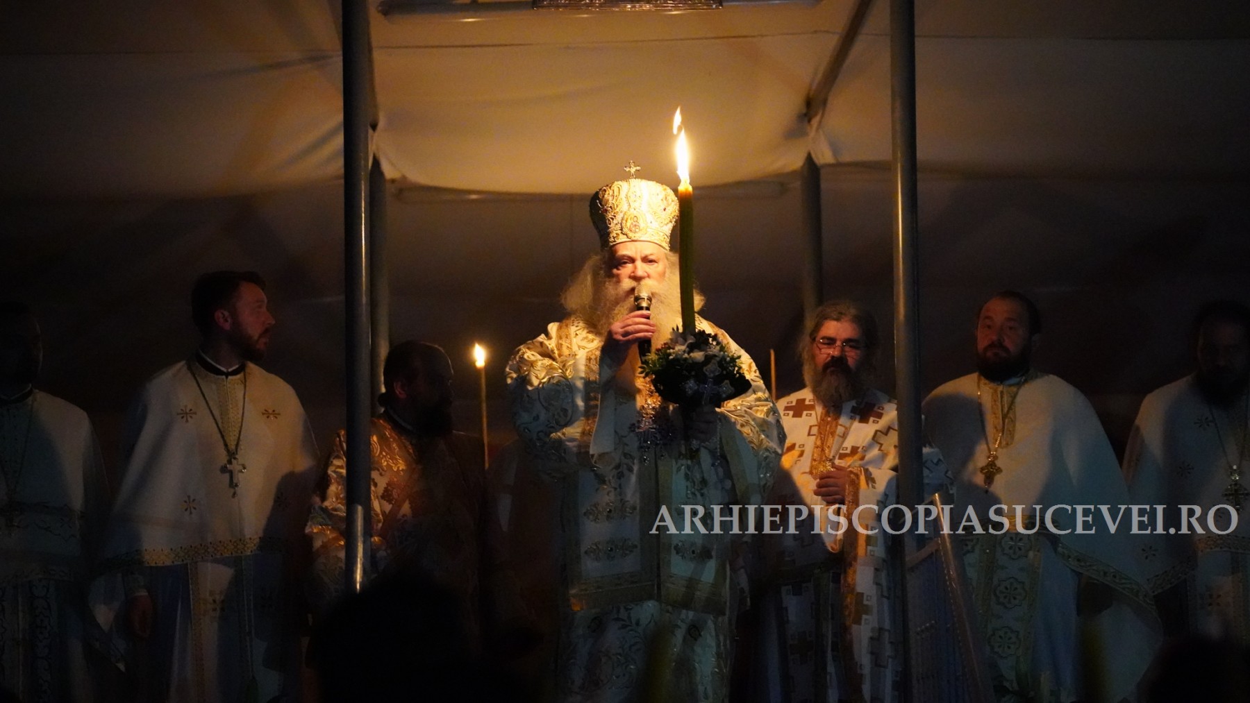 Bucuria Învierii Domnului la Catedrala Arhiepiscopală din Suceava