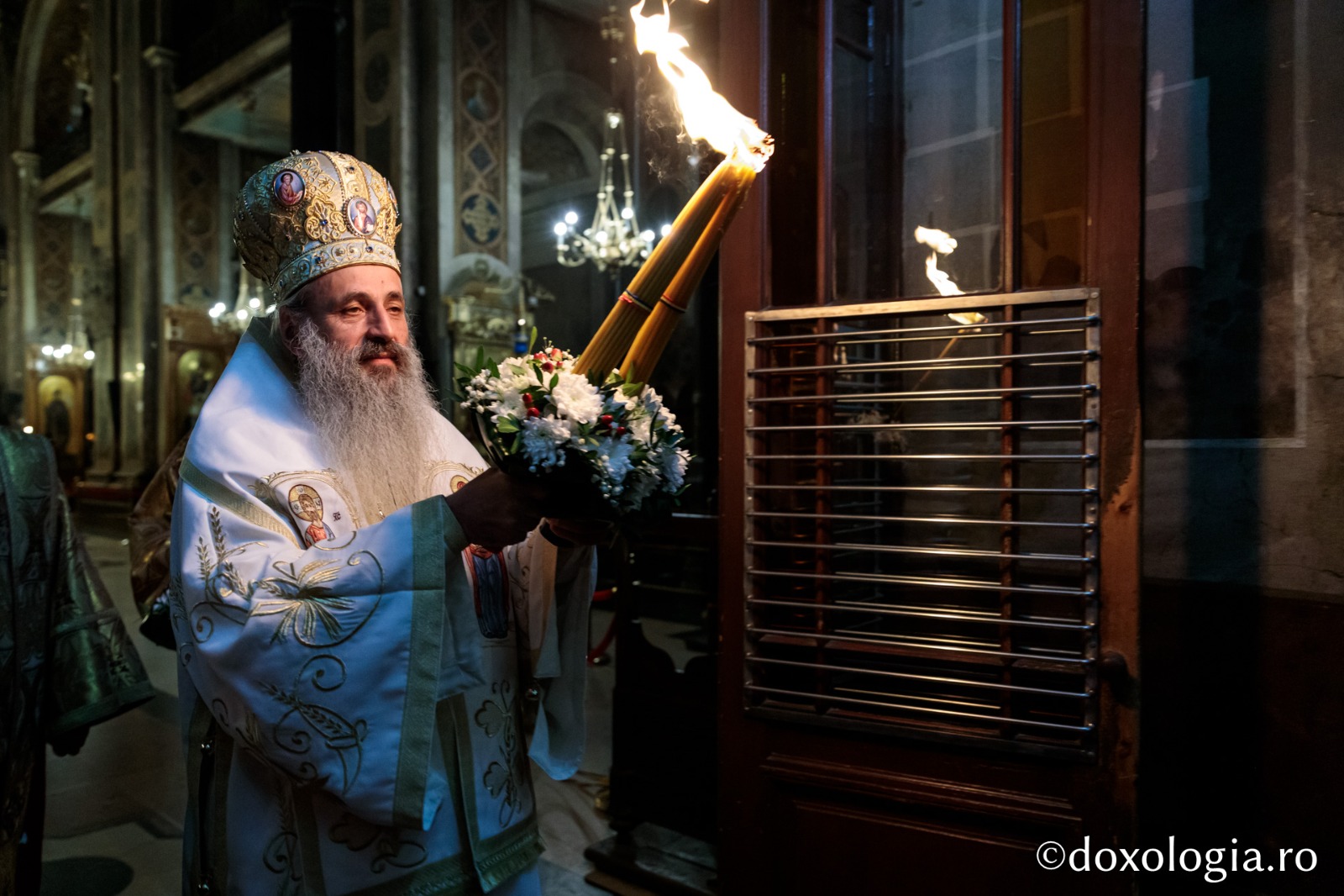 (Video) Învierea Domnului Hristos la Catedrala Mitropolitană din Iași