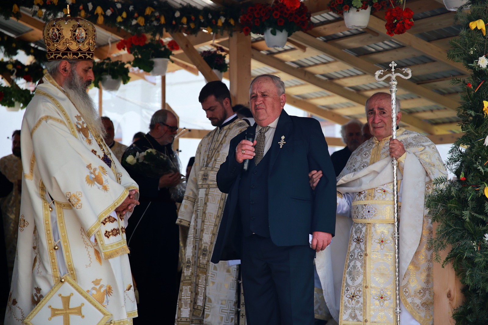 Biserica „Sfântul Ierarh Nicolae” din Agapia, resfințită de Părintele Mitropolit Teofan