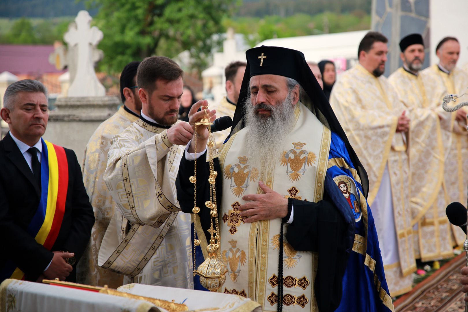 Biserica „Sfântul Ierarh Nicolae” din Agapia, resfințită de Părintele Mitropolit Teofan