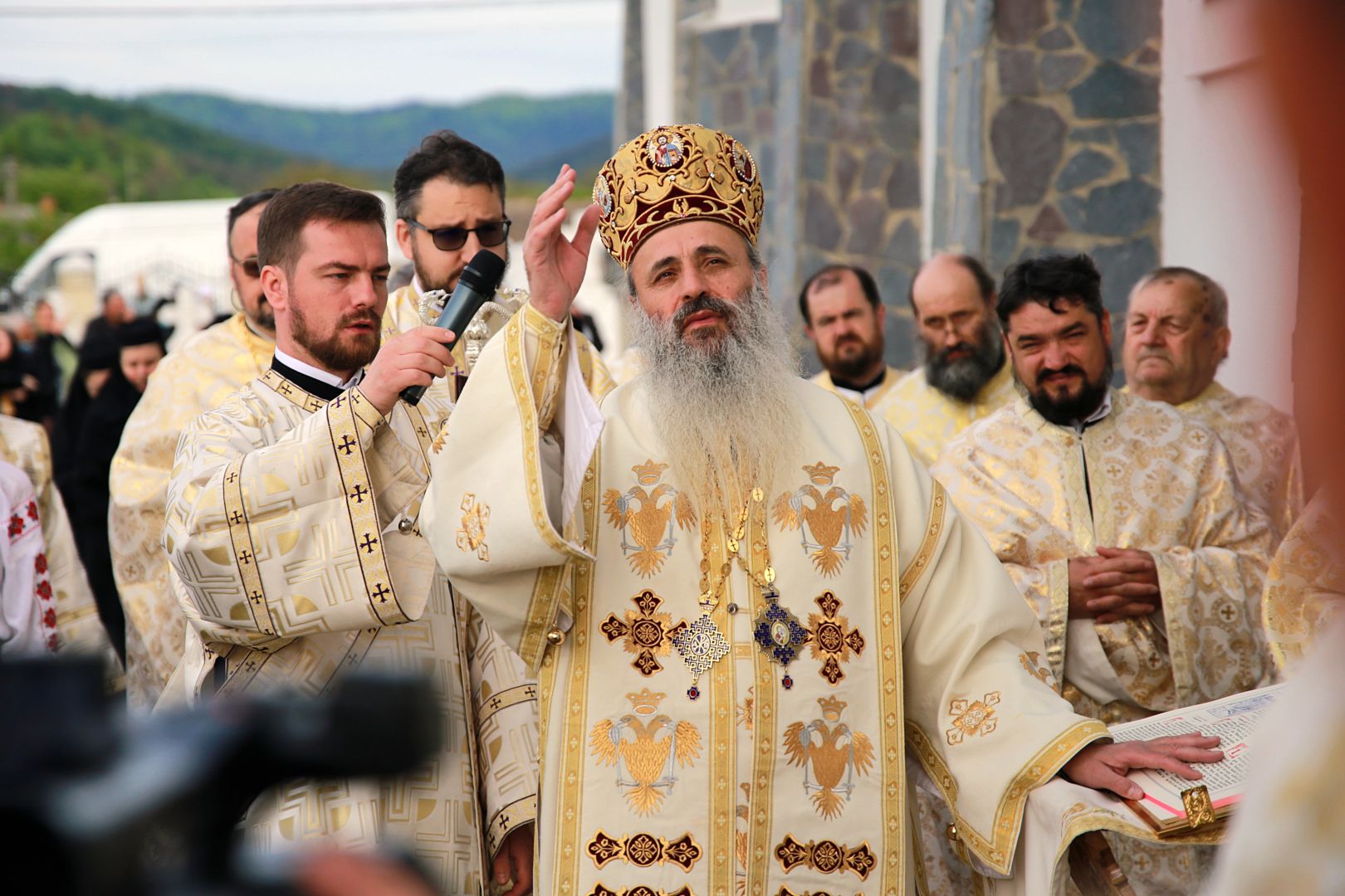 Biserica „Sfântul Ierarh Nicolae” din Agapia, resfințită de Părintele Mitropolit Teofan