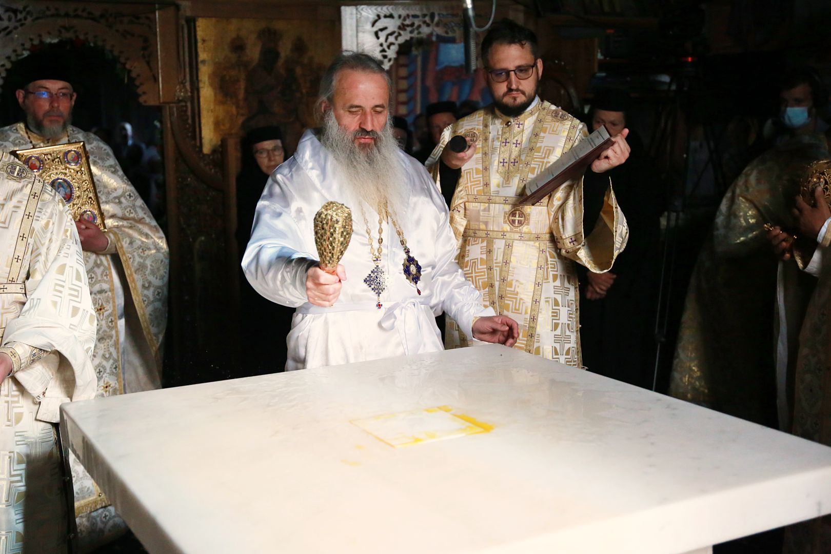 Biserica „Sfântul Ierarh Nicolae” din Agapia, resfințită de Părintele Mitropolit Teofan